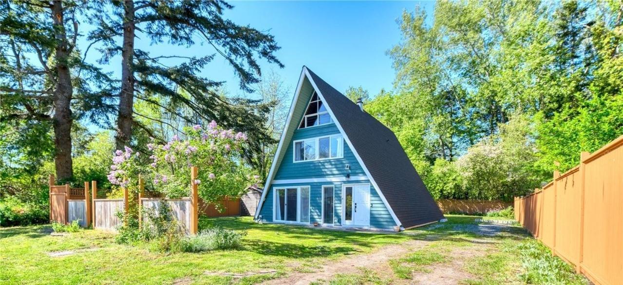 Newly Remodeled 2Bd Room A Frame Cottage Point Roberts Exterior foto